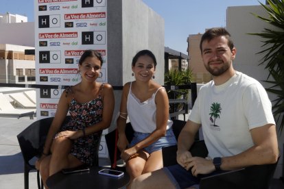 Ludmila, Sofía y Pablo, en Ático HO.