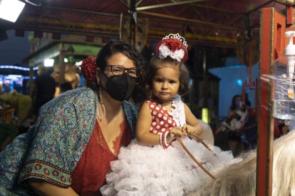 Laura y su hija Laura