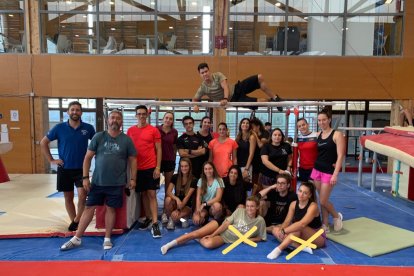 Almería sube su nivel de enseñanza con Nina y Lola.