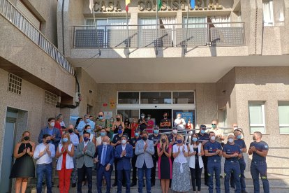 Emotivo aplauso en el acto de este viernes.