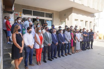 Asistentes al minuto de silencio.