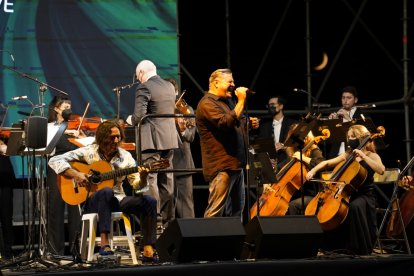 Diego Cruz, Tomatito y la Orquesta Ciudad de Almería (OCAL).