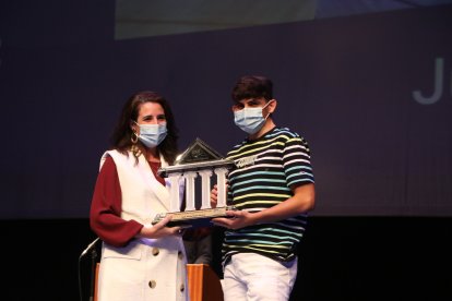 Juan Carlos Acién recibió el Premio Deportista Ejemplar del IMD