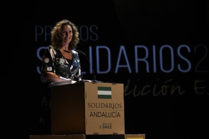 María Vázquez subida al escenario.