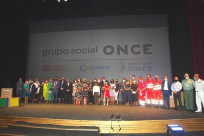 Foto de familia tras la finalización de la gala.
