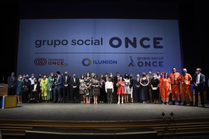 Foto de familia tras la celebración de la gala.