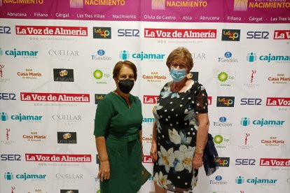 Mª Dolores García y Carmen Barón.