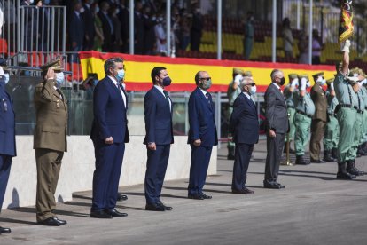 El presidente de la Diputación ha felicitado a La Legión por este aniversario y ha destacado la gran labor que llevan a cabo en la provincia.