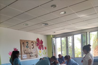 Los usuarios de las residencias reciben un nuevo pinchazo para estar más protegidos frente al Covid.