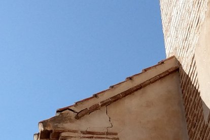 Daños en el tejado de la iglesia parroquial de Adra.
