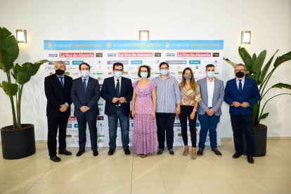 Juan Fernández, Fernando Giménez, Antonio Jesús Rodríguez, Ángeles Góngora, María del Mar Calatrava, Lorena Sánchez, David Martín y Pedro Manuel de la Cruz.