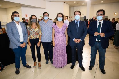 Fernando Giménez, Antonio Jesús Rodríguez, David Martin, Lorena Sánchez, María del Mar Calatrava y Ángeles Góngora