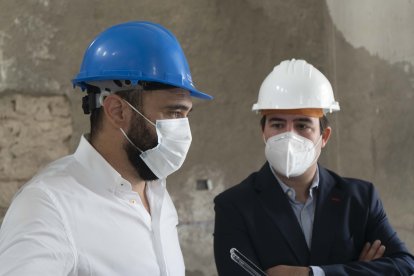 Alfredo Garrido junto a Fernando Giménez en la visita