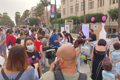 Hubo masiva afluencia al stand sanitario.