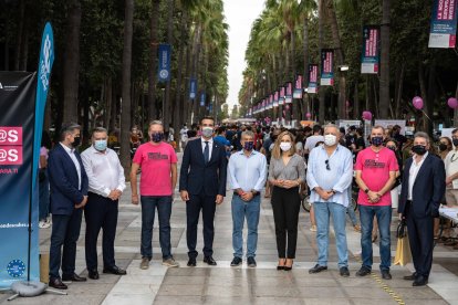 Las autoridades, en la inauguración.