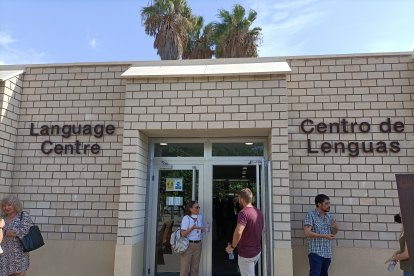 Se imparten diferentes idiomas.