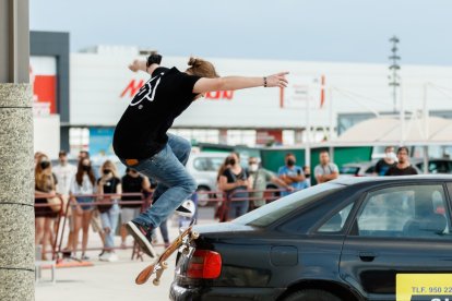 Exhibición de skate en el CC Torrecárdenas.