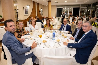 Ana Gea, Consuelo Sánchez, Fco. J. de las Nieves, Isabel Sánchez, Jorge Molina, José Luis Muñoz, Luis Escámez y Luis Martínez.