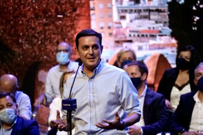 El presidente de los populares almerienses, durante su intervención.