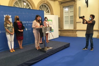 La diputada provincial Ángeles Martínez.