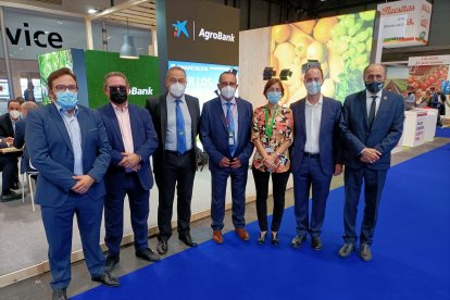 Premios economía Sostenible de CaixaBank: Agrobank y La Voz de Almería.