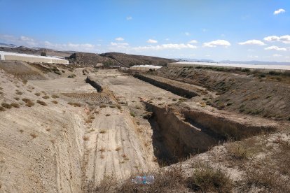 Terrenos cercanos a la capital.