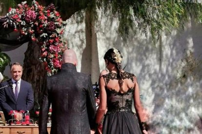 La pareja durante la celebración.