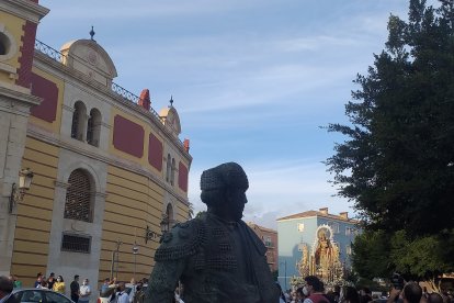 Relampaguito, testigo de excepción de la primera procesión con costaleros.