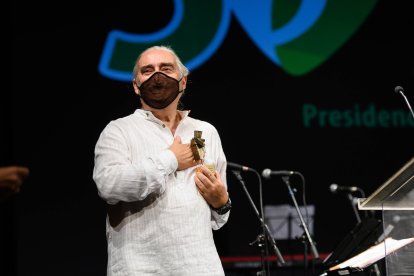 El Teléfono de la Esperanza es una organización sin ánimo de lucro.