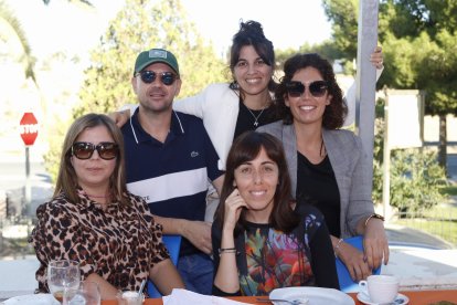 Grupo de amigos llegados de Puerto Lumbreras para disfrutar de las fiestas huercalenses.