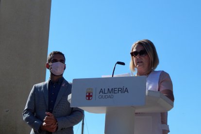 Lectura del Manifiesto de la FECMA por parte de la presidenta de AMAMA, Belinda Pérez
