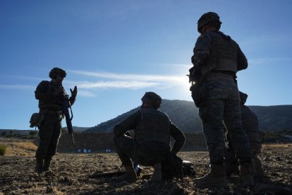 Preparación del material en Las Navetas