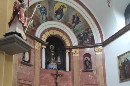 Nuevo ambón para la parroquia de San Agustín.