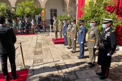 Autoridades militares