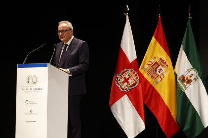 Un momento de la intervención del nuevo Premio Reino de España. Foto: La Voz