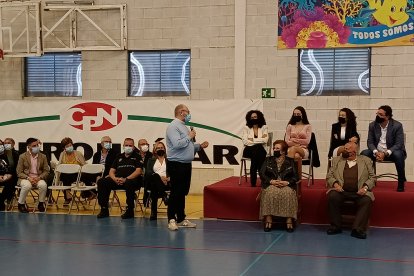 El párroco también le dedicó varias palabras.