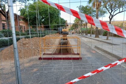 Obras en marcha para colocar la tubería de la desaladora