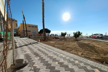 Actuación en la entrada de los hospitales