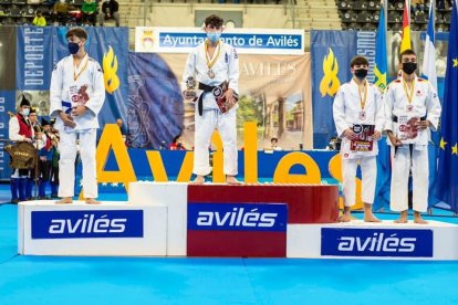 Darío Torres consiguió la medalla de plata.
