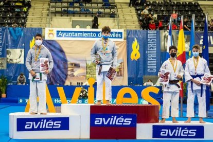 La medalla de bronce fue para Álvaro Reche.