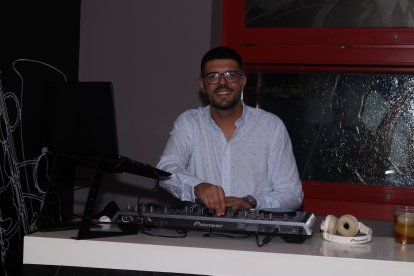 DJ Zapa en pub Saxo por la feria de San Diego 2021