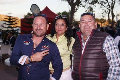 Diego, Josefa y Domingo; tres amigos compartiendo momentos en las fiestas de Cuevas del Almanzora