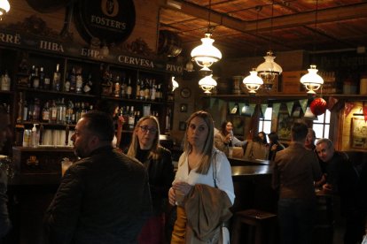 Ambiente del pub Bella Dorita en la feria 2021 de Cuevas del Almanzora