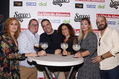 Grupo de amigos disfrutando de los festejos 2021 en Cuevas del Almanzora