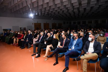 El centro cultural de Huércal de Almería reunió a cientos de almerienses para celebrar el día grande del Andarax.