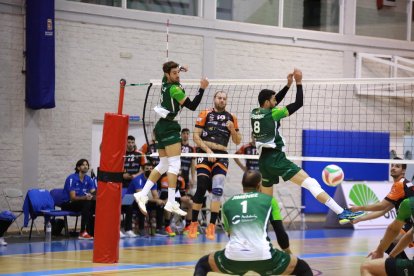 El equipo de Manolo Berenguel no dio opción a Teruel.