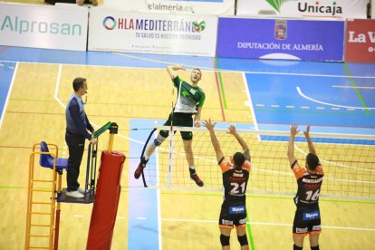 El Unicaja fue una máquina de voleibol.