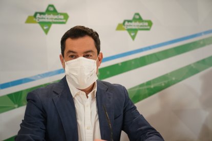 Juanma Moreno, en la mañana de este domingo.