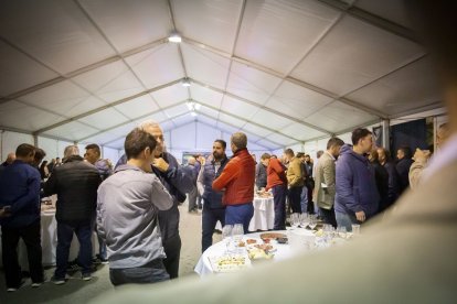 Un ambiente distendido y agradable en Distribuciones Macar