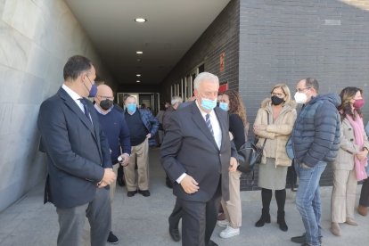 Guillermo Blanes saliendo de la capilla.